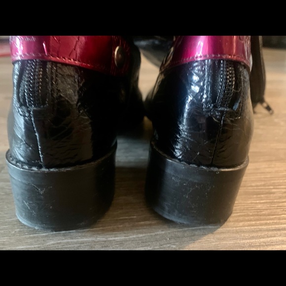 Black patent boots - Picture 5 of 9